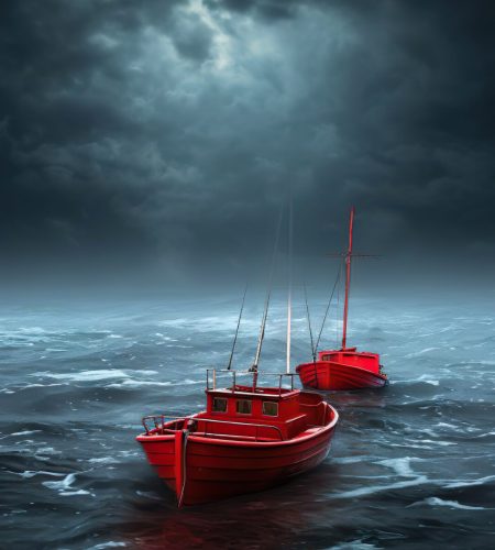 view-boat-water-with-bad-weather